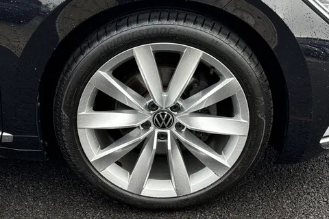 12 of 43 for VOLKSWAGEN ARTEON ELEGANCE TDI S-A