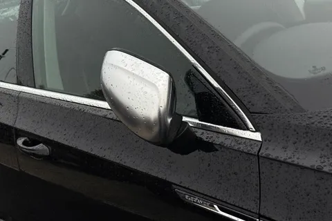 30 of 43 for VOLKSWAGEN ARTEON ELEGANCE TDI S-A