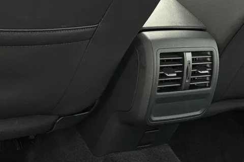 32 of 43 for VOLKSWAGEN ARTEON ELEGANCE TDI S-A