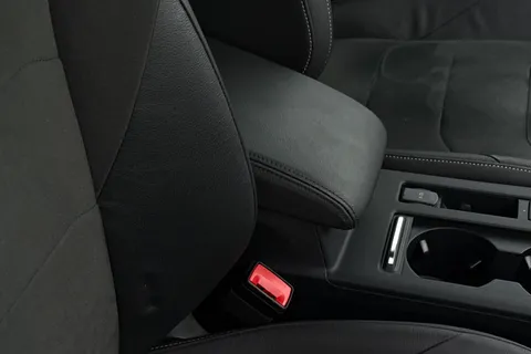 35 of 43 for VOLKSWAGEN ARTEON ELEGANCE TDI S-A