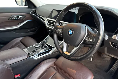 OE21AKK BMW 3 Series 2.0 330e 12kWh Sport Pro Touring Auto Euro 6 (s/s) 5dr Thumbnail #15