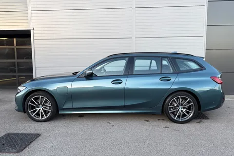 OE21AKK BMW 3 Series 2.0 330e 12kWh Sport Pro Touring Auto Euro 6 (s/s) 5dr Thumbnail #34