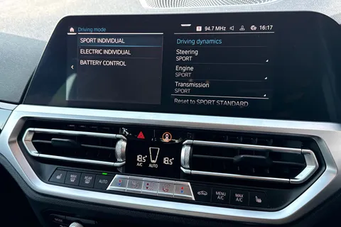 OE21AKK BMW 3 Series 2.0 330e 12kWh Sport Pro Touring Auto Euro 6 (s/s) 5dr Thumbnail #54