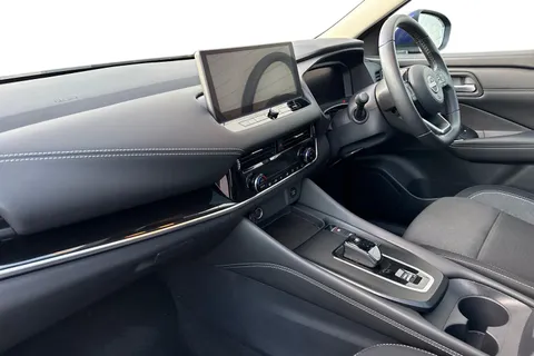 PJ23UYV Nissan Qashqai 1.5 h e-POWER N-Connecta Auto Euro 6 (s/s) 5dr Thumbnail #16