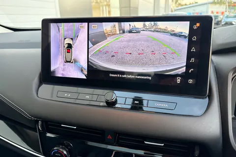 PJ23UYV Nissan Qashqai 1.5 h e-POWER N-Connecta Auto Euro 6 (s/s) 5dr Thumbnail #43