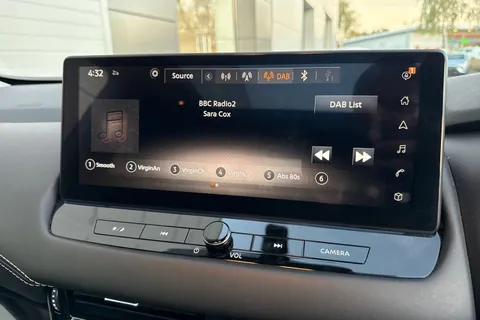 PJ23UYV Nissan Qashqai 1.5 h e-POWER N-Connecta Auto Euro 6 (s/s) 5dr Thumbnail #44