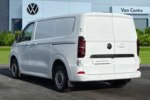 DG25EYP Volkswagen Transporter 2.0 TDI 110 Commerce Plus Van Thumbnail #3