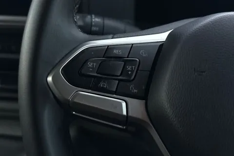 DG25EYP Volkswagen Transporter 2.0 TDI 110 Commerce Plus Van Thumbnail #43