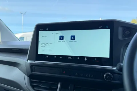 DG25EYP Volkswagen Transporter 2.0 TDI 110 Commerce Plus Van Thumbnail #51