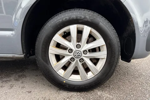 CX24NZR Volkswagen Transporter 2.0 TDI 110 Highline Van Thumbnail #7