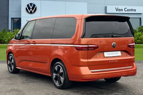 DG25ACU Volkswagen Multivan LWB 2.0 TDI 150PS Style DSG 7 Seats/Panoramic Sunroof Thumbnail #2