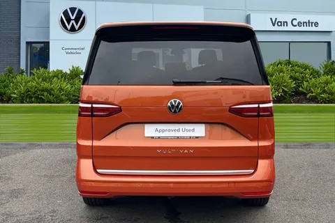 DG25ACU Volkswagen Multivan LWB 2.0 TDI 150PS Style DSG 7 Seats/Panoramic Sunroof Thumbnail #4