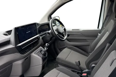 CX25LXY Volkswagen Transporter 2.0 TDI 110 Commerce Plus Van Thumbnail #10