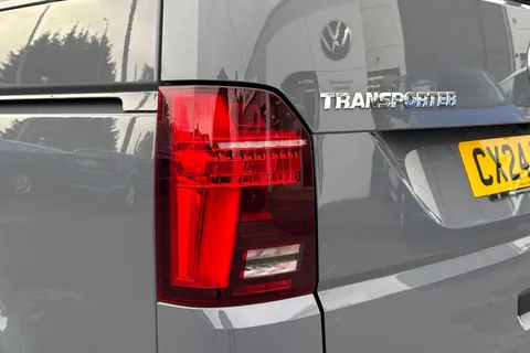 CX24NZR Volkswagen Transporter 2.0 TDI 110 Highline Van Thumbnail #16