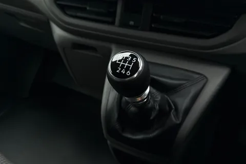 CX25LXY Volkswagen Transporter 2.0 TDI 110 Commerce Plus Van Thumbnail #21