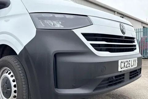 CX25LXY Volkswagen Transporter 2.0 TDI 110 Commerce Plus Van Thumbnail #26