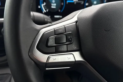 CX25LXY Volkswagen Transporter 2.0 TDI 110 Commerce Plus Van Thumbnail #39