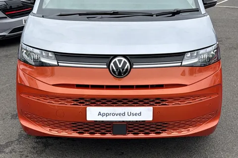 31 of 59 for Volkswagen Multivan SWB 2.0 TDI Life 5dr DSG 7 Seats