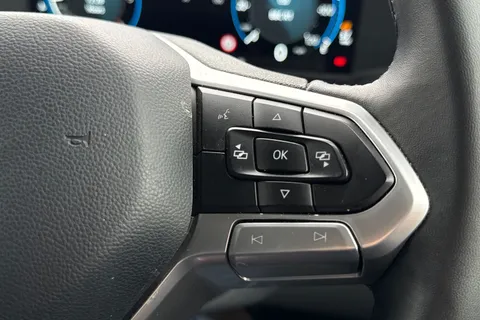 CX25LXY Volkswagen Transporter 2.0 TDI 110 Commerce Plus Van Thumbnail #40