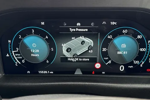 CX25LXY Volkswagen Transporter 2.0 TDI 110 Commerce Plus Van Thumbnail #42