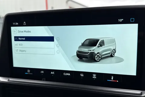 CX25LXY Volkswagen Transporter 2.0 TDI 110 Commerce Plus Van Thumbnail #50