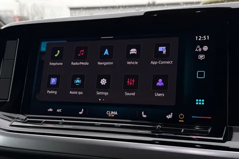 47 of 59 for Volkswagen Multivan SWB 2.0 TDI Life 5dr DSG 7 Seats