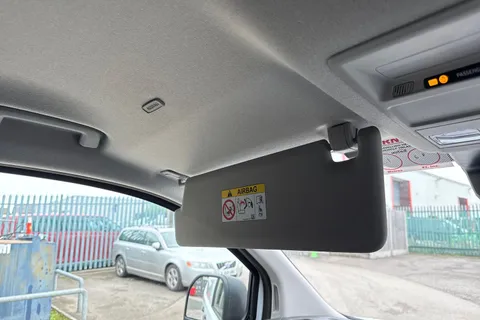 CX25LYK Volkswagen Transporter 2.0 TDI 110 Commerce Plus Van Thumbnail #54