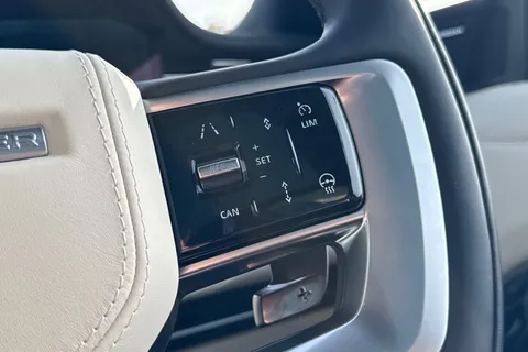 Land Rover Range Rover 3.0 P460e 38.2kWh Edition Auto 4WD Euro 6 (s/s) 5dr Thumbnail #19