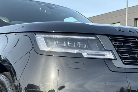 Land Rover Range Rover 3.0 P460e 38.2kWh Edition Auto 4WD Euro 6 (s/s) 5dr Thumbnail #32