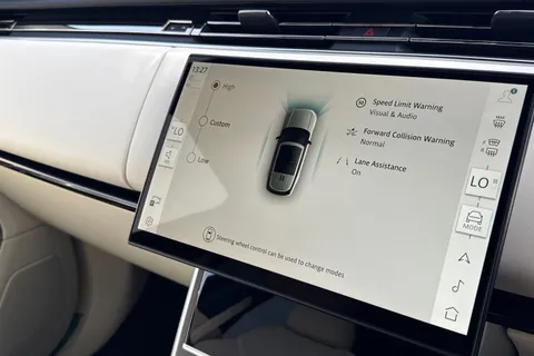 Land Rover Range Rover 3.0 P460e 38.2kWh Edition Auto 4WD Euro 6 (s/s) 5dr Thumbnail #49