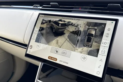 Land Rover Range Rover 3.0 P460e 38.2kWh Edition Auto 4WD Euro 6 (s/s) 5dr Thumbnail #50