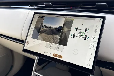 Land Rover Range Rover 3.0 P460e 38.2kWh Edition Auto 4WD Euro 6 (s/s) 5dr Thumbnail #51