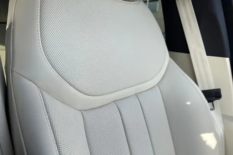 Land Rover Range Rover 3.0 P460e 38.2kWh Edition Auto 4WD Euro 6 (s/s) 5dr Thumbnail #56