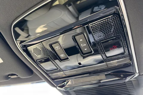 Land Rover Range Rover 3.0 P460e 38.2kWh Edition Auto 4WD Euro 6 (s/s) 5dr Thumbnail #57