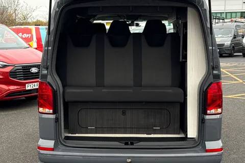 DF73JJO Volkswagen Transporter 2.0 TDI 150ps 6 Speed Starlight Camper Thumbnail #7