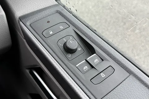 51 of 64 for VOLKSWAGEN CALIFORNIA OCEAN TDI S-A