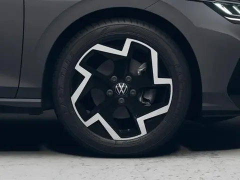 Volkswagen Golf 1.5 eTSI MHEV R-Line DSG Euro 6 (s/s) 5dr Thumbnail #8