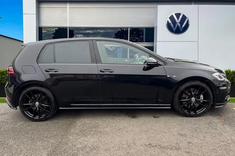 S17MXN Volkswagen Golf 2.0 TSI 310 R 5dr 4MOTION DSG | R Performance Pack | Heated Seats Thumbnail #4