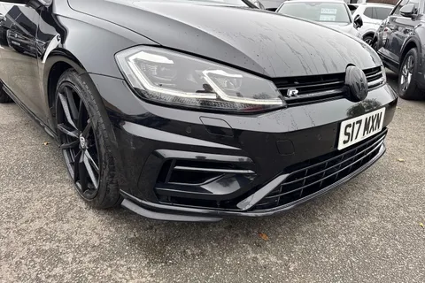 S17MXN Volkswagen Golf 2.0 TSI 310 R 5dr 4MOTION DSG | R Performance Pack | Heated Seats Thumbnail #10