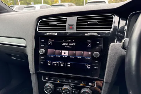 S17MXN Volkswagen Golf 2.0 TSI 310 R 5dr 4MOTION DSG | R Performance Pack | Heated Seats Thumbnail #39