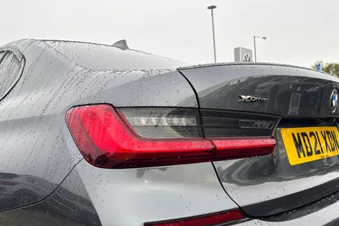 MD21XDN BMW 3 Series 3.0 M340d MHT Auto xDrive Euro 6 (s/s) 4dr Thumbnail #9