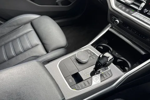 MD21XDN BMW 3 Series 3.0 M340d MHT Auto xDrive Euro 6 (s/s) 4dr Thumbnail #24