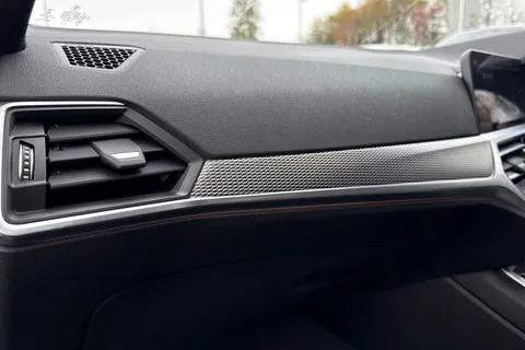 MD21XDN BMW 3 Series 3.0 M340d MHT Auto xDrive Euro 6 (s/s) 4dr Thumbnail #34