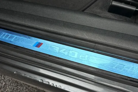 MD21XDN BMW 3 Series 3.0 M340d MHT Auto xDrive Euro 6 (s/s) 4dr Thumbnail #35