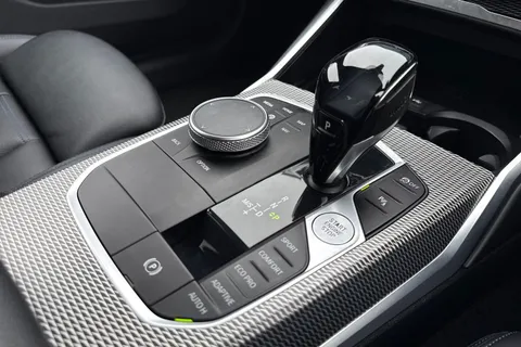 MD21XDN BMW 3 Series 3.0 M340d MHT Auto xDrive Euro 6 (s/s) 4dr Thumbnail #40