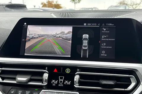 MD21XDN BMW 3 Series 3.0 M340d MHT Auto xDrive Euro 6 (s/s) 4dr Thumbnail #44