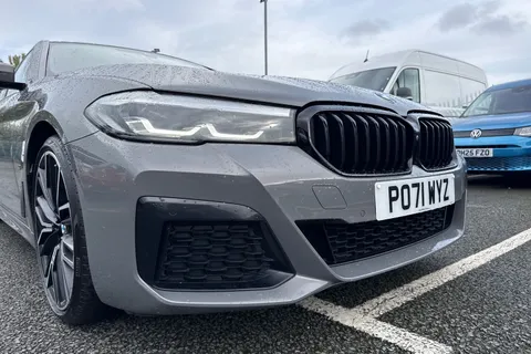 PO71WYZ BMW 5 Series 2.0 520d MHT M Sport Steptronic Euro 6 (s/s) 4dr Thumbnail #9