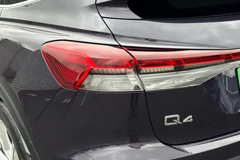 16 of 67 for Audi Q4 e-tron Q4 Sportback S line 45 e-tron 210,00 kW