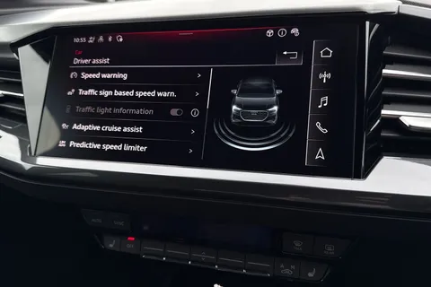 40 of 67 for Audi Q4 e-tron Q4 Sportback S line 45 e-tron 210,00 kW