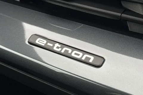 56 of 67 for Audi Q4 e-tron Q4 Sportback S line 45 e-tron 210,00 kW